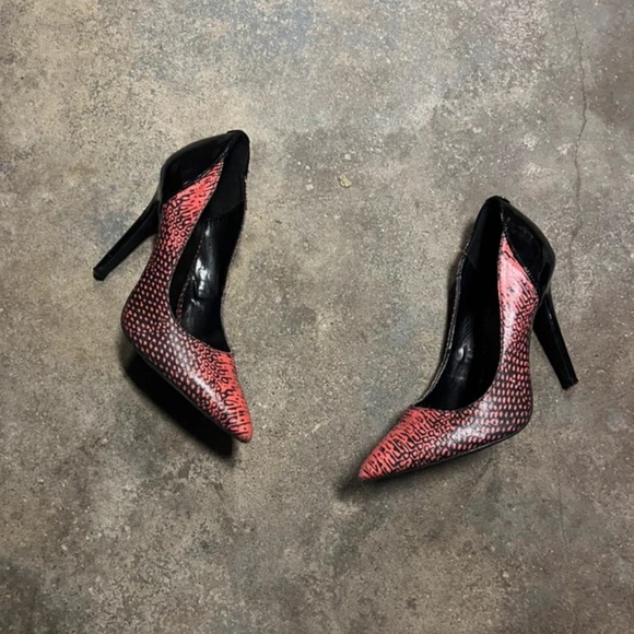 Guess Shoes - Guess Red Snake-Print Pointed Toe Stiletto Pumps with Black Trim